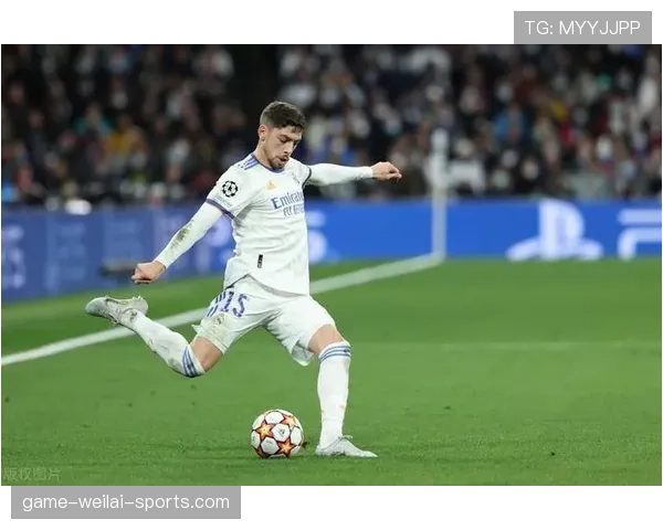 巴尔韦德与赖斯的中场防守效率对比：覆盖能力与扫荡作用孰强？